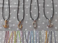 Gargantilla ancla o anzuelo