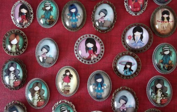 Broches Gorjuss